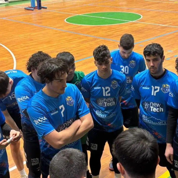Volley Milani Rende, il ds Pedicone “salva” la squadra: «Abbiamo dato tutto, guardiamo avanti»