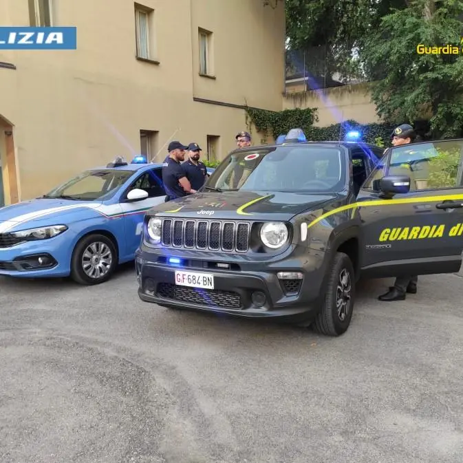 Blitz contro la ‘ndrangheta in Emilia Romagna, cinque arresti: perquisizioni anche a Crotone\n