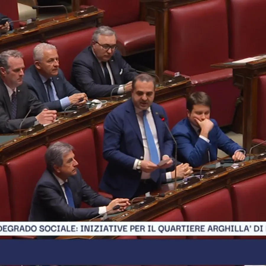 Reggio, Arghillà resta nell'agenda del Governo. L’annuncio del ministro Piantedosi: «5 milioni per la riqualificazione del quartiere»\n