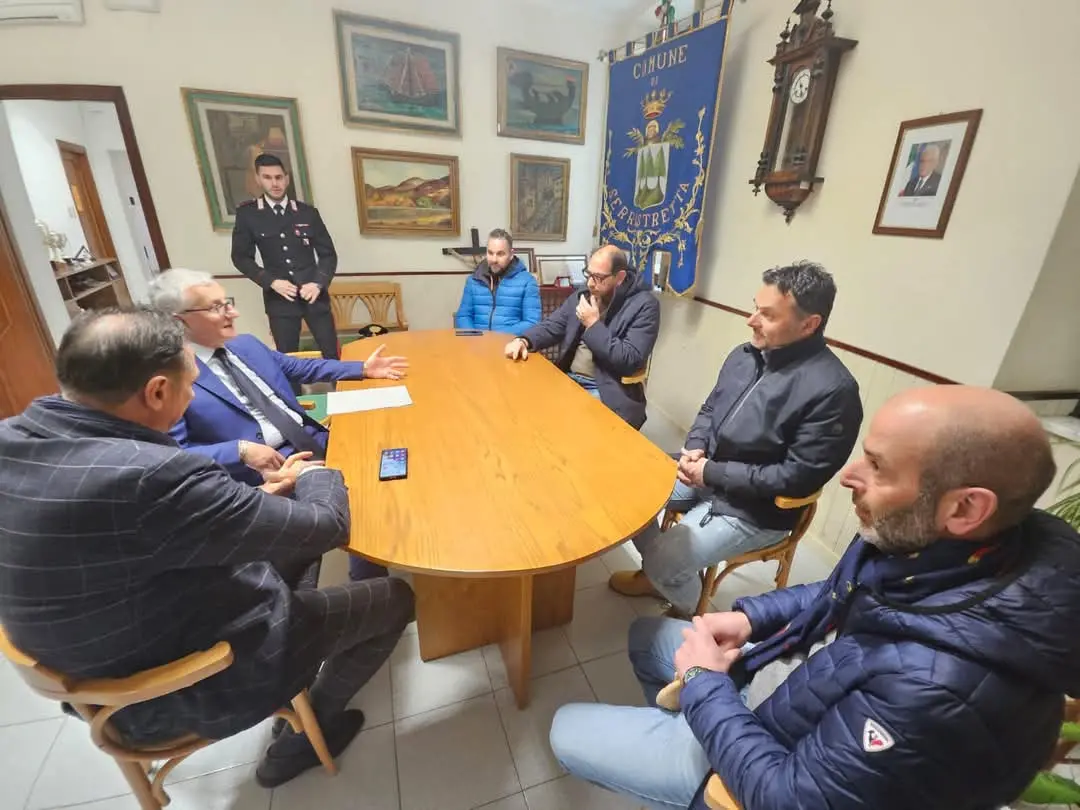 Sciolto il comune di Serrastretta dopo la morte del vicesindaco, il prefetto: «È stato difficile ma non aveva più i numeri»\n