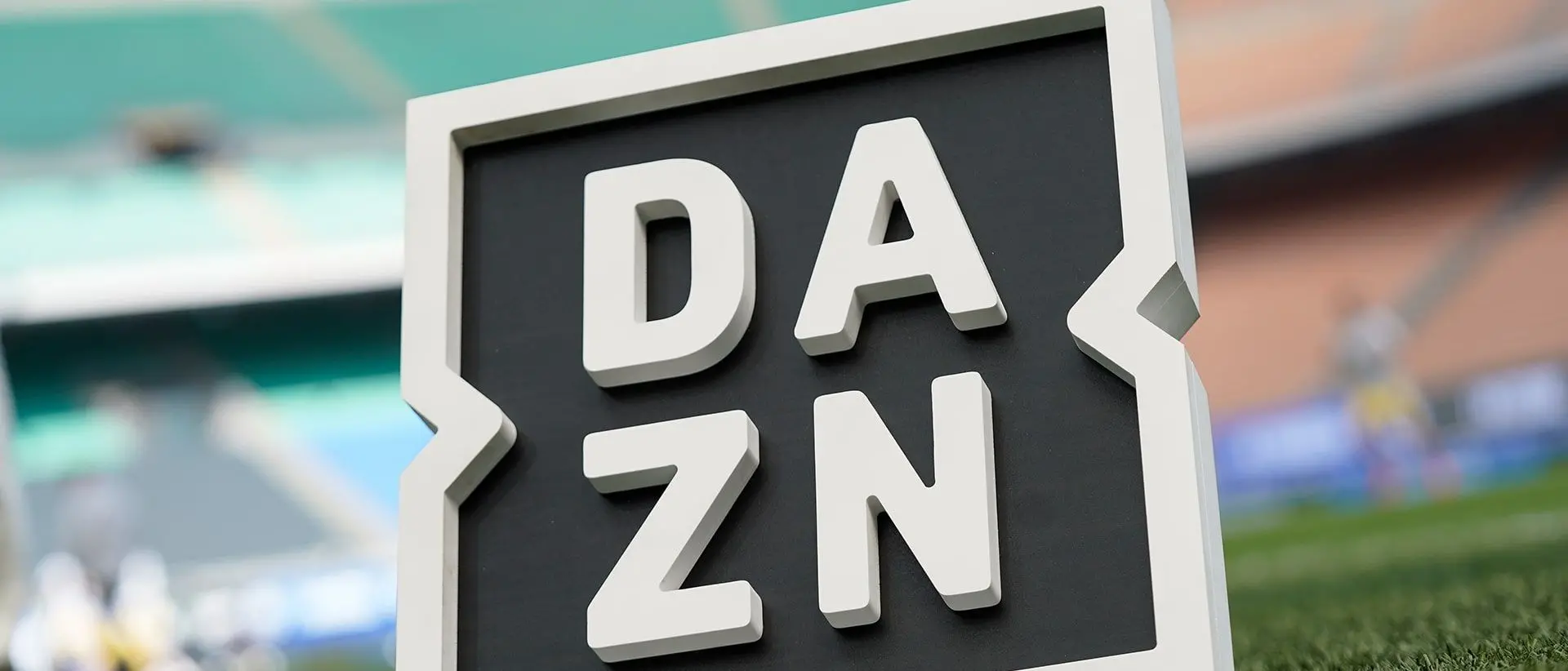 Catanzaro-Cosenza, il derby di Calabria in visione gratuita su Dazn\n