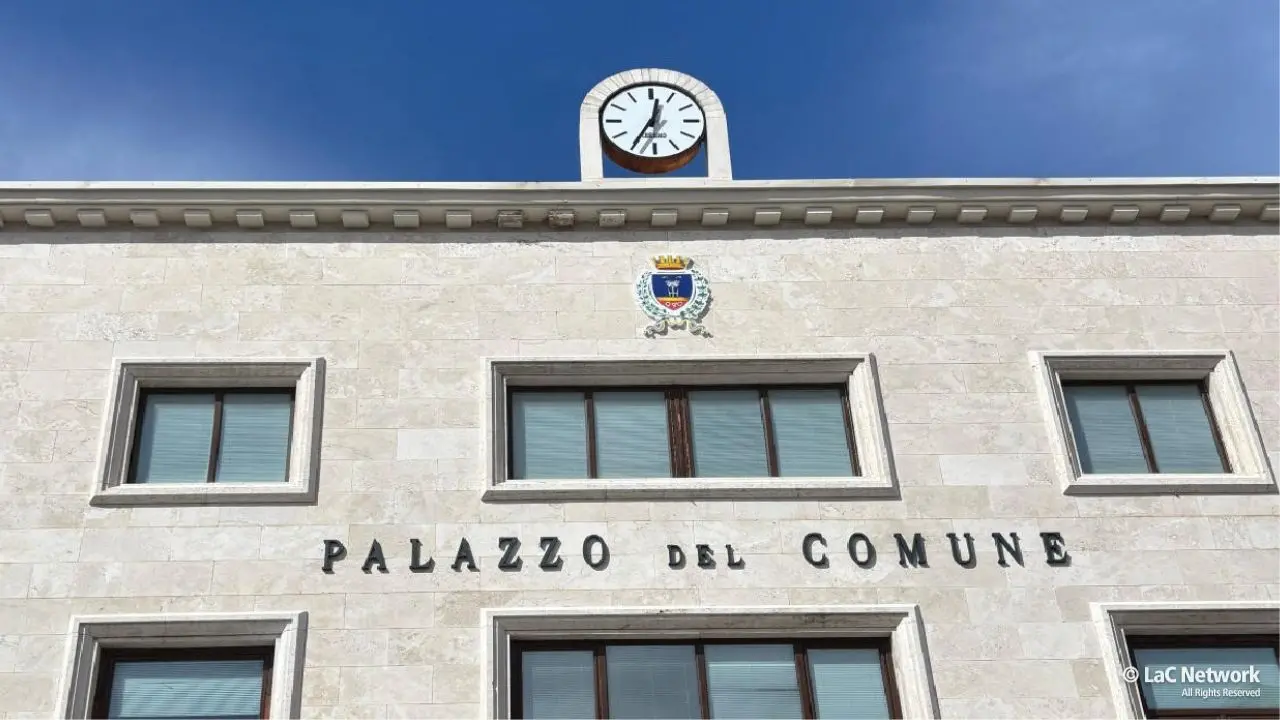 Crotone, il tribunale\u00A0annulla il licenziamento di una dipendente del Comune con disabilità\n