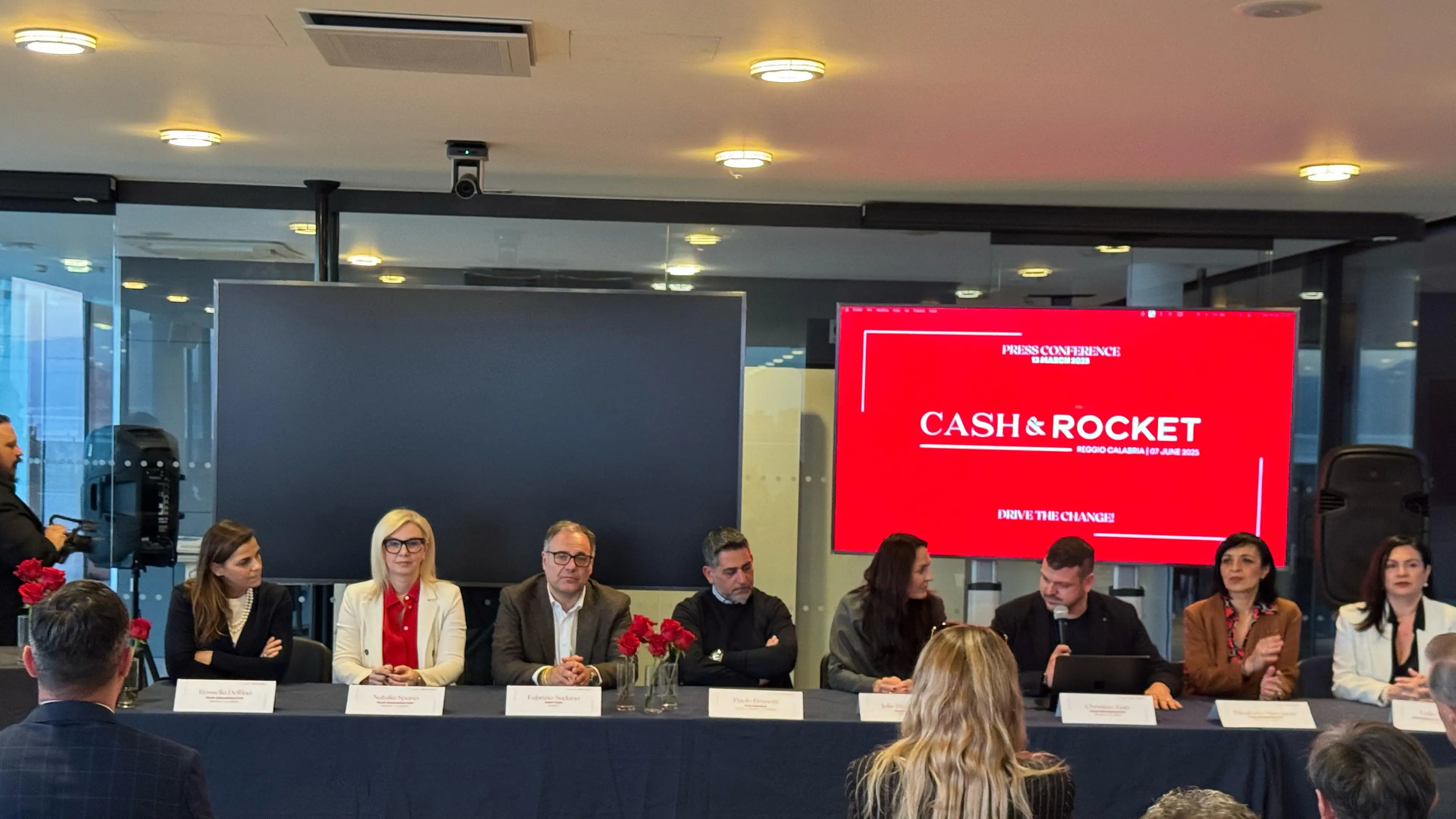 A Reggio Cash & Rocket 2025: beneficenza, glamour e motori sulle strade dello Stretto