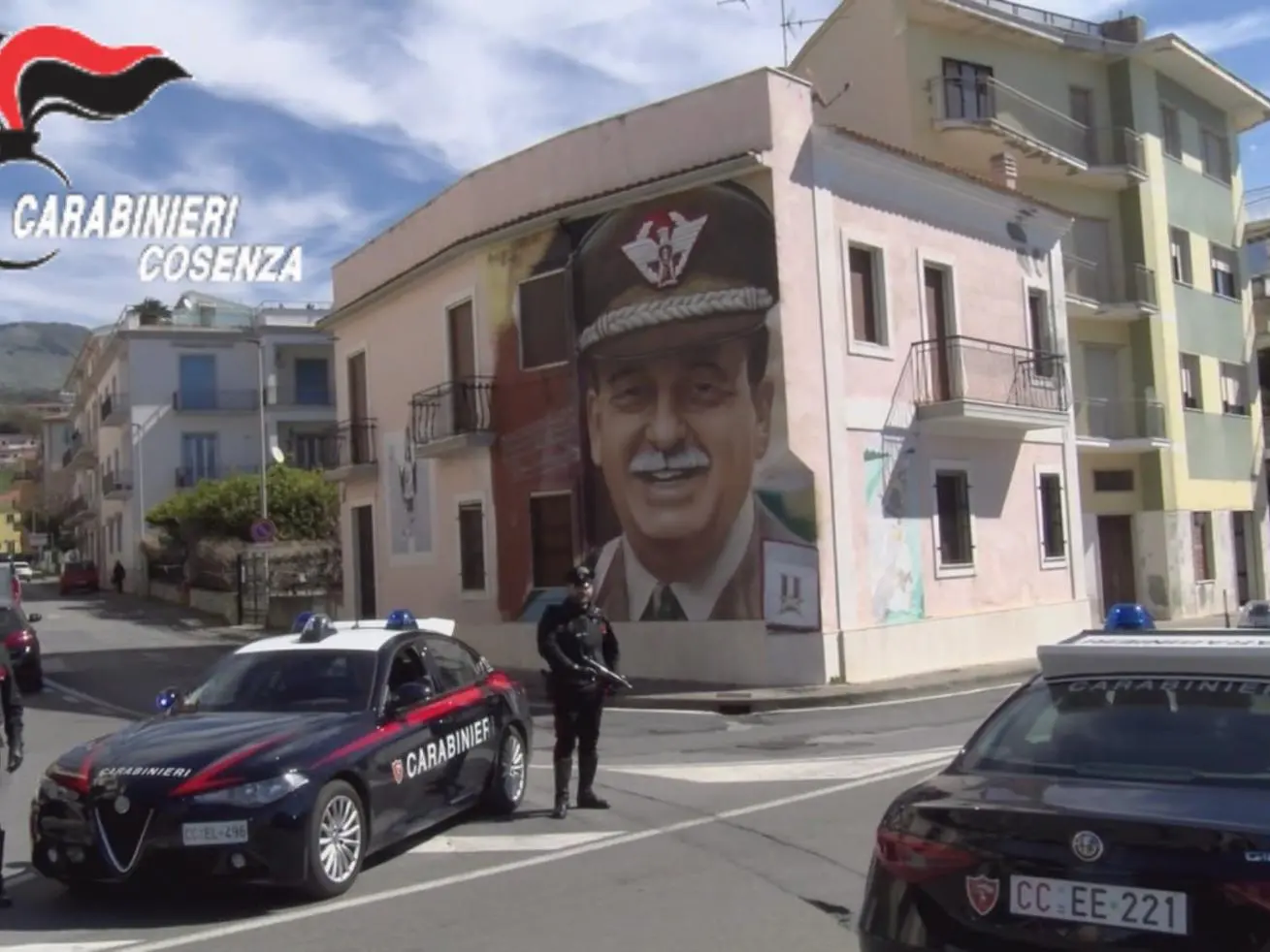 Chiedevano soldi a un imprenditore edile per garantirgli la “protezione” nel Cosentino: arrestate 5 persone per estorsione – NOMI