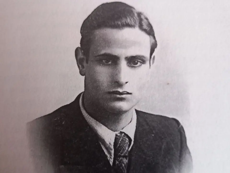 Miseria, ironia e sogni nel fango: l’universo letterario di Pietro Lazzaro, profeta solitario della Calabria