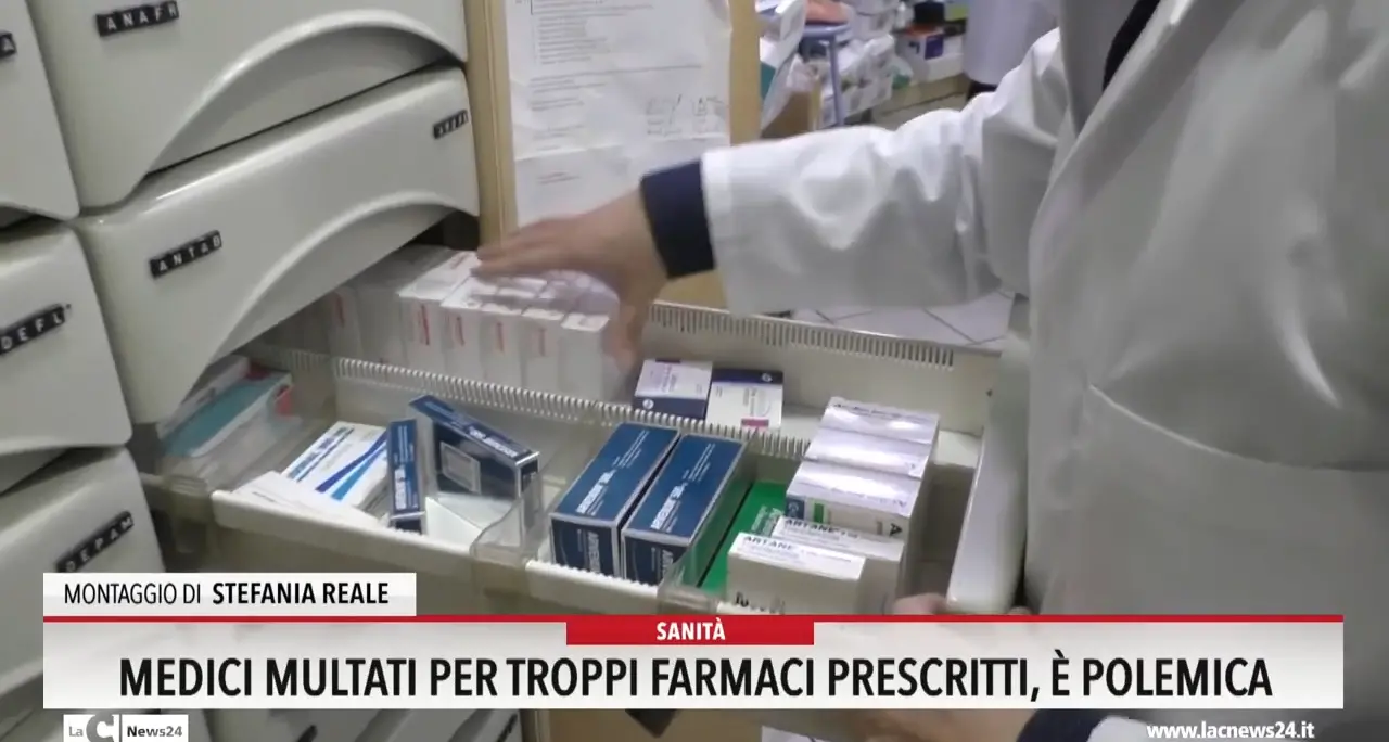 Medici multati per troppi farmaci prescritti, è polemica