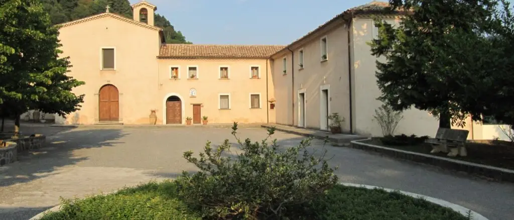Le clarisse dell’antico\u00A0monastero di Scigliano: «La clausura non è negazione della libertà»\n