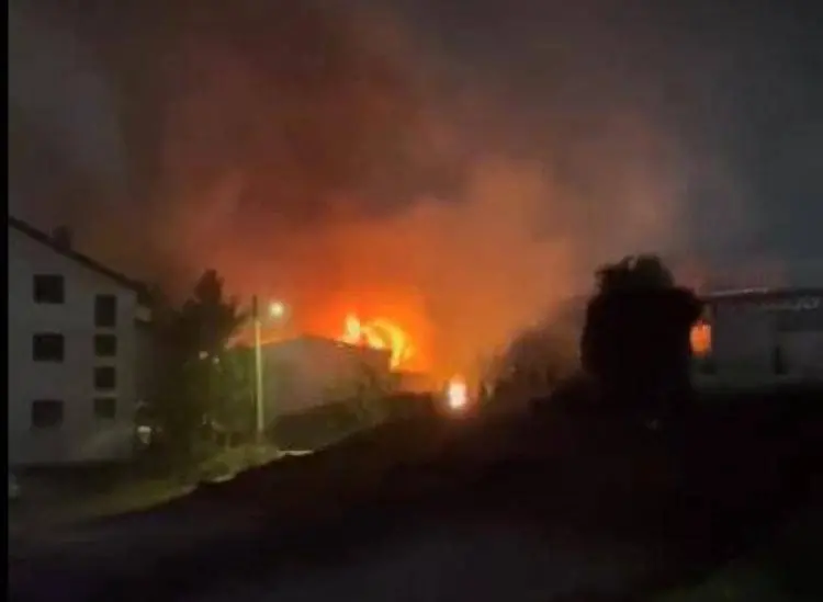 Strage di giovani in una discoteca in Macedonia, almeno 50 morti e 100 feriti in un incendio\n