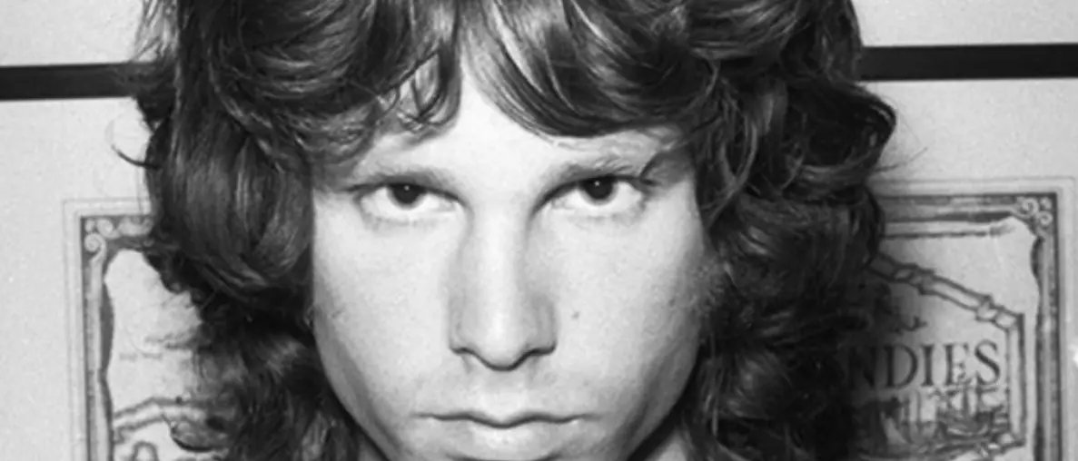 Jim Morrison sarebbe vivo e si nasconderebbe a New York: la docu-serie che alimenta la leggenda sul frontman dei Doors\n