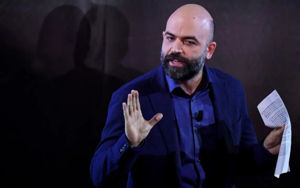 Saviano affonda la Gintoneria: «Come nei night della ‘Ndrangheta, tra champagne e cocaina si nasconde il vero business»\n