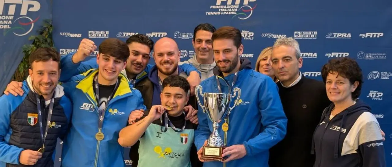 Winter Cup Padel: il Joy Tower Padel Club di Gioia Tauro trionfa nella finale nazionale. Il vicesindaco Parrello «Orgoglio per la comunità»\n