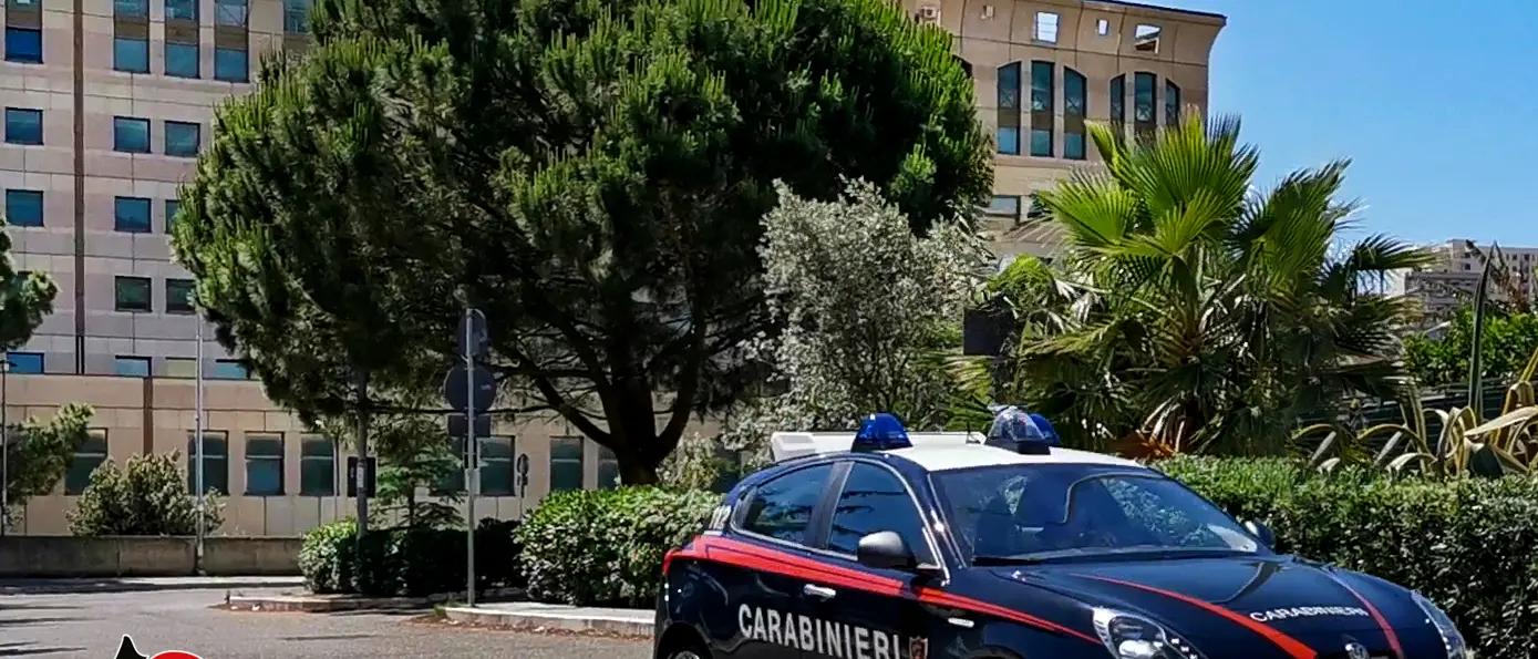Siderno, paura all’ufficio postale: aggrediti i dipendenti\n