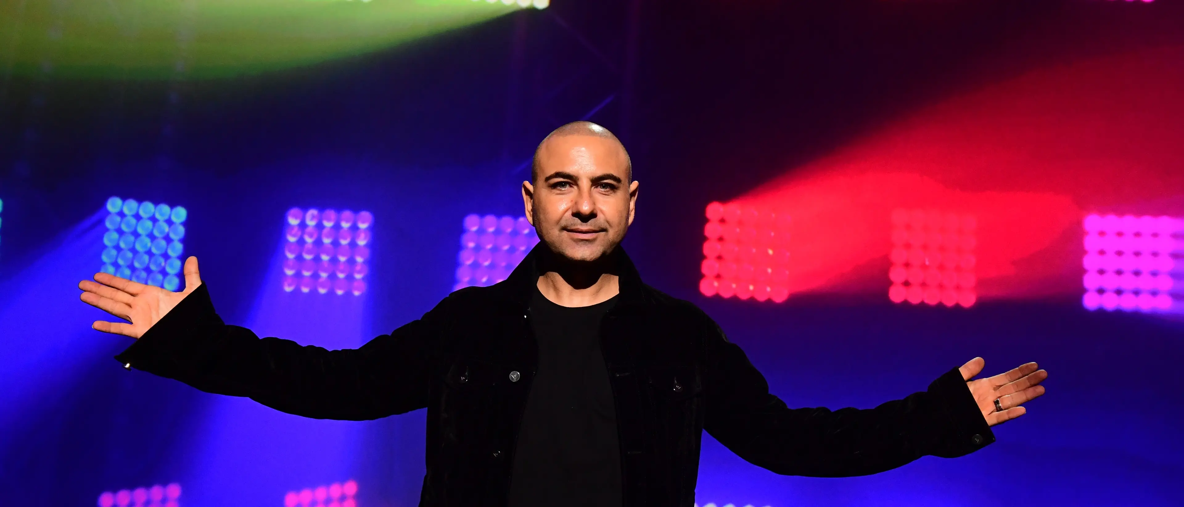 Il comico Joe Avati dall’Australia alla Calabria per scoprire le sue radici: «Voglio immergermi nelle tradizioni della mia famiglia»