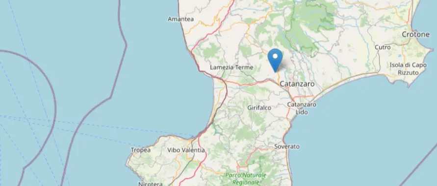 Terremoto a Catanzaro, il prefetto: «Niente allarmismi». Fiorita: «Fatta ricognizione su scuole, nessuna criticità»