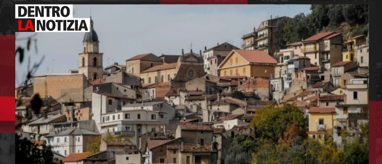 Casali del Manco, il borgo che resiste allo spopolamento: focus a Dentro la notizia\n