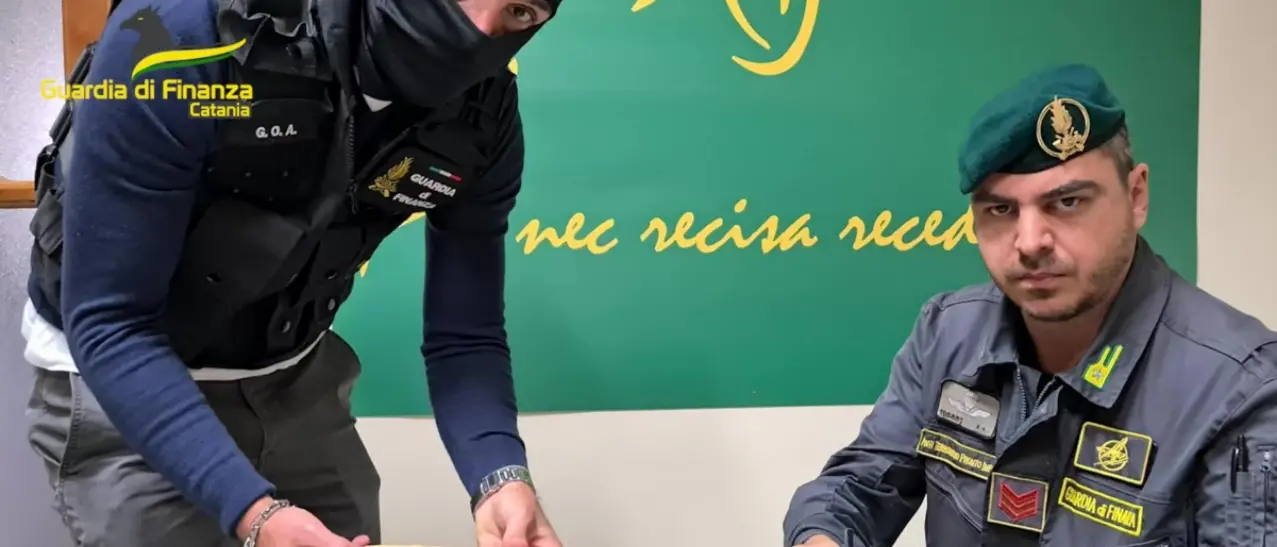 Cocaina dal Sud America a Catania, nell’inchiesta i contatti con la ‘ndrina Molè di Gioia Tauro\n