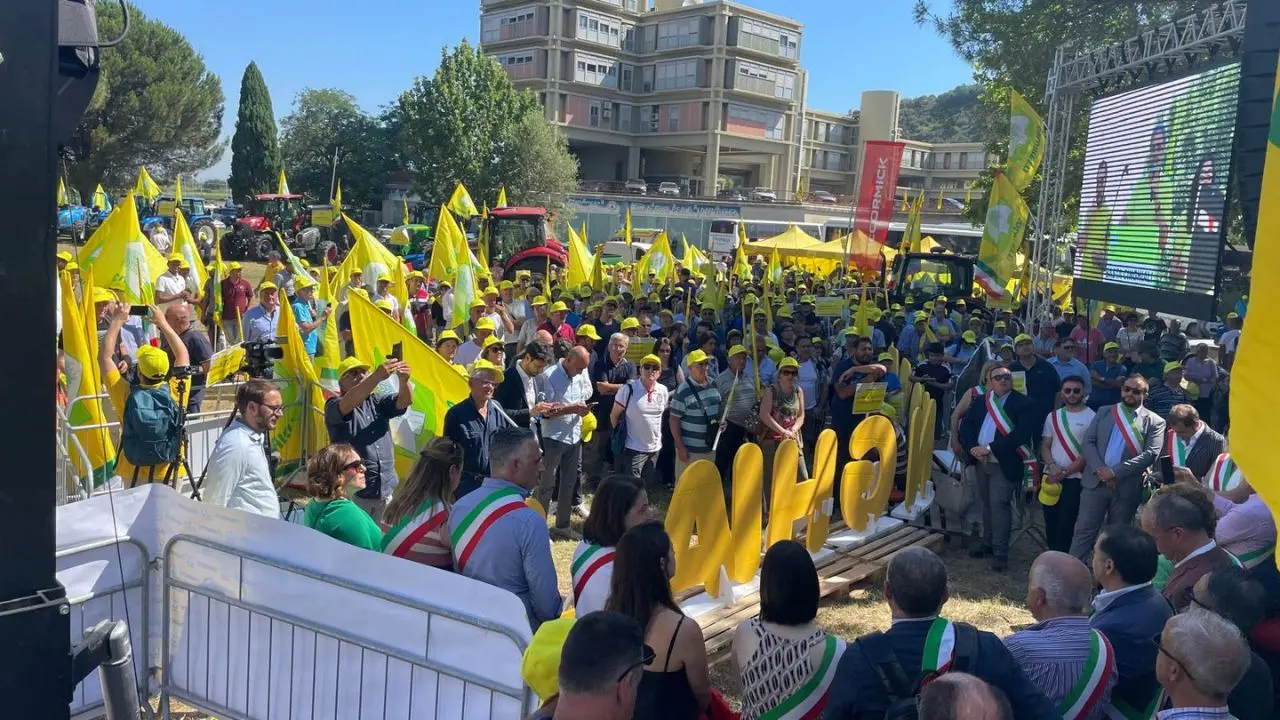 La manifestazione di Coldiretti per l\\'emergenza cinghiali