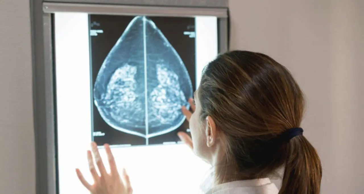 Tumore al seno, con l’Intelligenza artificiale diagnosi più precoci e precise: «Individua anche i segnali piccolissimi»