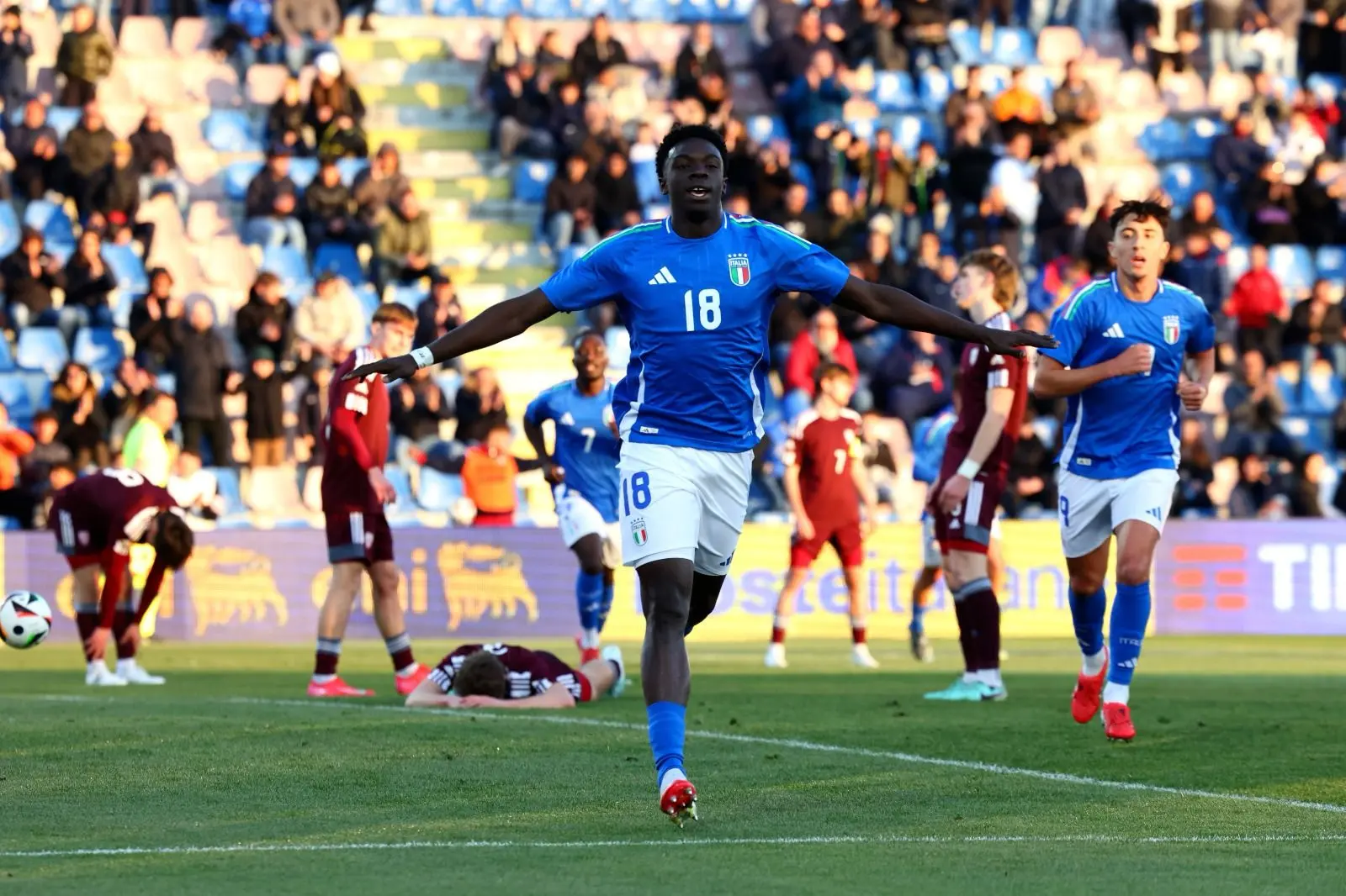 Italia U19 in Calabria, con la Lettonia un pari che fa male: Joksts rovina la festa dei 3mila\u00A0di Crotone\n