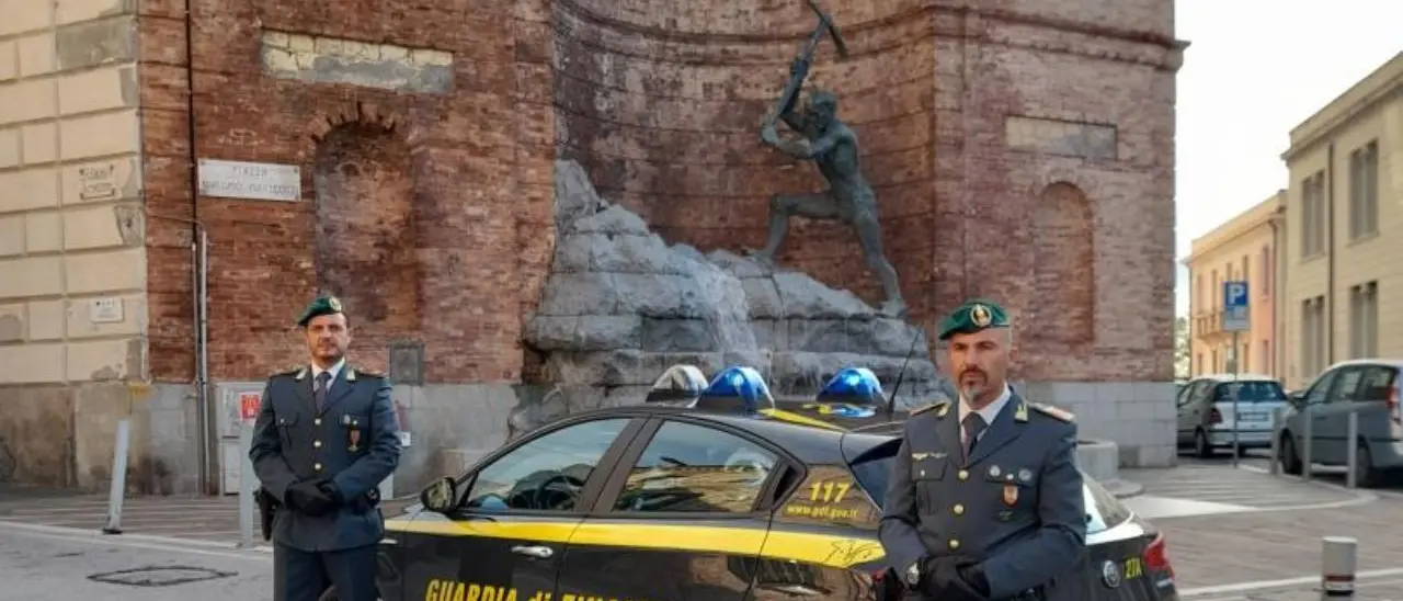 Catanzaro, la guardia di finanza confisca\u00A0beni per 1,2 milioni di euro a esponenti della cosca Gallace-Gallelli\n