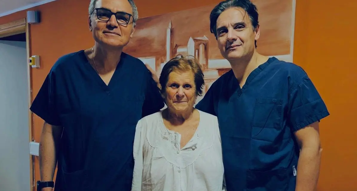 Buona sanità, 78enne salvata a Bari grazie a un innovativo intervento: alla guida un medico calabrese\n