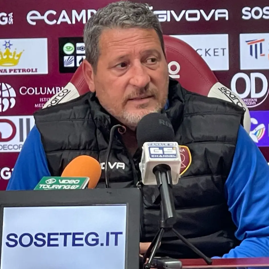 Mister Trocini carica la Reggina: «Non riesco a immaginare questa squadra in Serie D, meritiamo la Serie C»