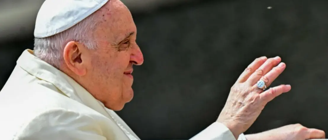 Papa Francesco sarà dimesso domani, poi convalescenza di almeno due mesi\u00A0\n