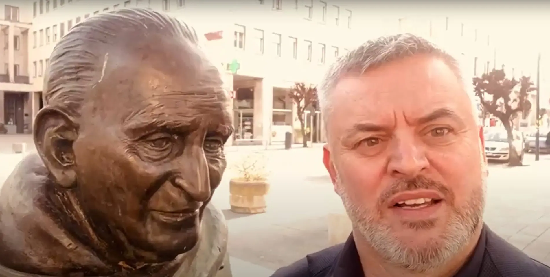 Lo sfratto della statua del Leone socialista a Cosenza, Giacomo Mancini: «Caruso dovrebbe vergognarsi»\n