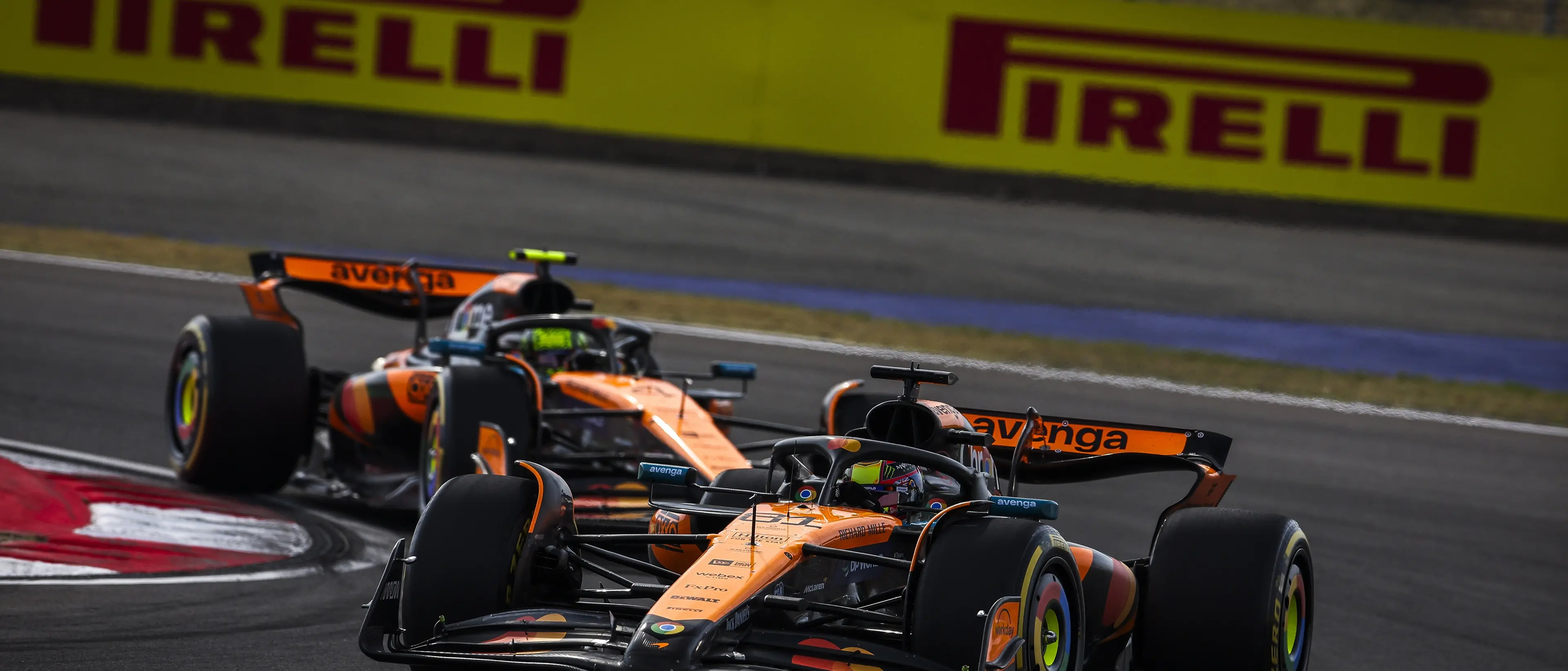 Formula 1: è doppietta McLaren, Piastri vince davanti a Norris. Delusione per la Ferrari