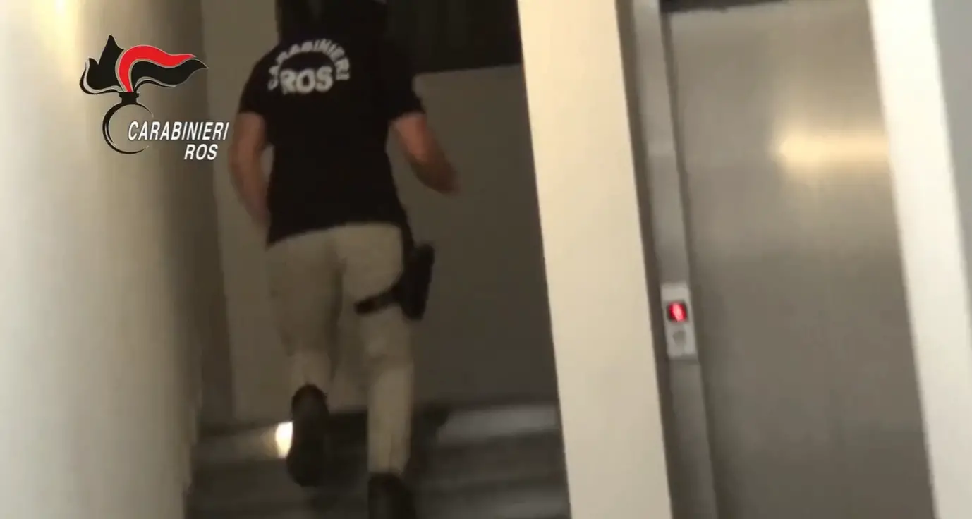 ’Ndrangheta, il tesoro dei clan di Isola Capo Rizzuto al Nord: 50 milioni finiti nelle casse della cosca\n