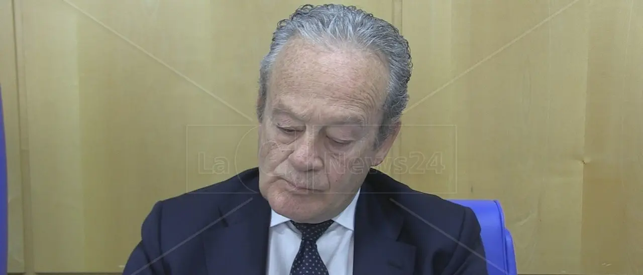 «Il ritorno di Gentile in Parlamento è sacrosanto, basta con l’odio del M5s»: Antoniozzi (Fdi) difende il deputato di Fi\n