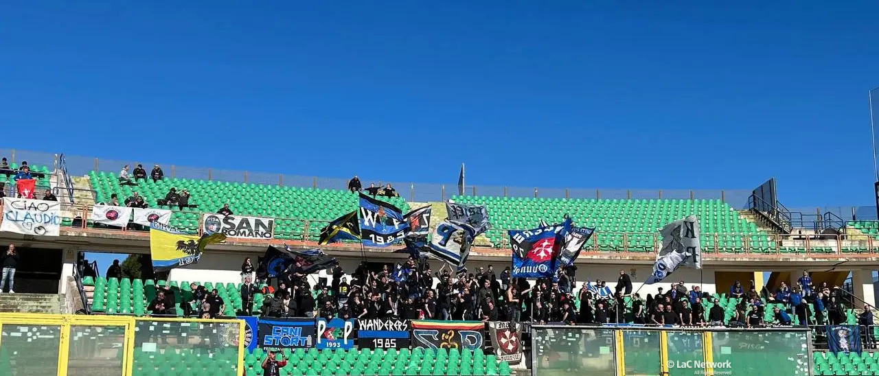 Verso Cosenza-Pisa, esodo di tifosi nerazzuri al “Marulla”: già 500 biglietti staccati per il settore ospiti