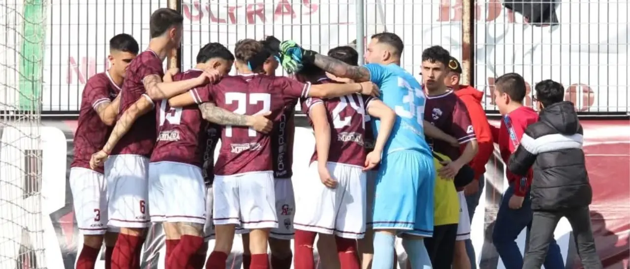 Promozione B, la Virtus Rosarno continua a cullare un sogno che attende da circa vent'anni: il rush finale amaranto