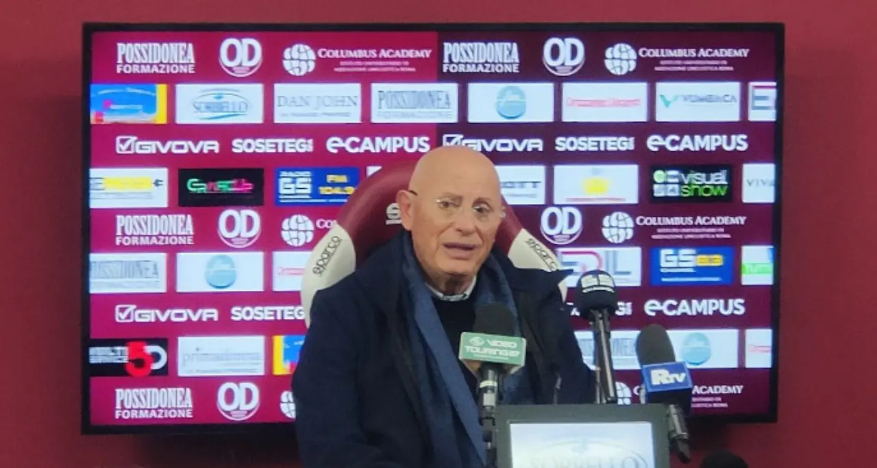 Reggina, Ballarino rompe il silenzio: «Vogliamo vincere. Cambio di proprietà? La proposta sia seria»\n