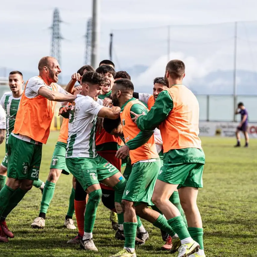 Eccellenza, la Vigor Lamezia vince contro la Gioiese e vede la Serie D. Salerno: «Prima battiamo il Praiatortora. Padin? Contento per lui»