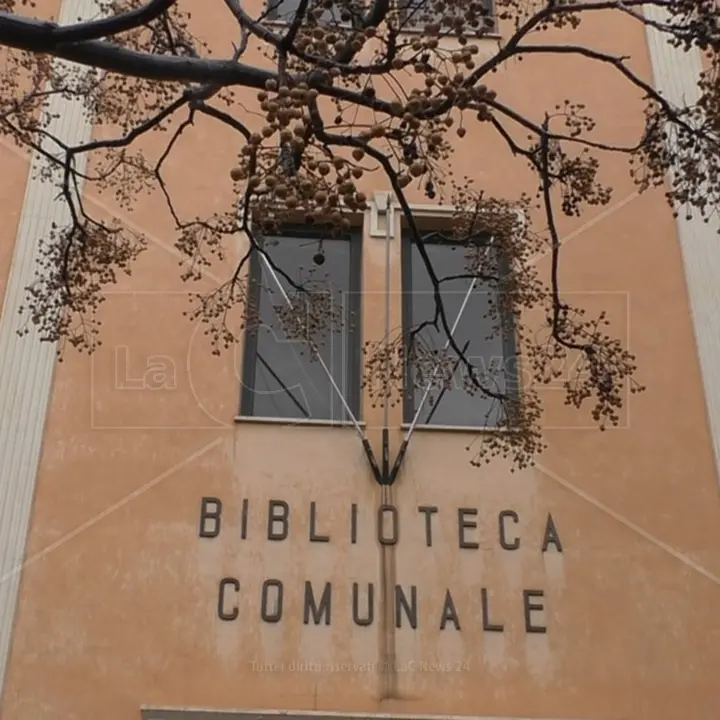 La Biblioteca comunale di Reggio Calabria spegne 207 candeline: la storica istituzione nata nel 1818 custodisce 116mila opere\n