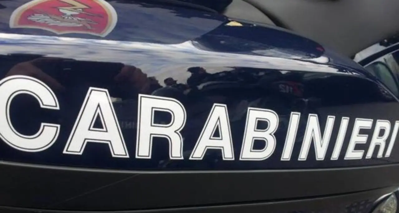 Rissa con coltellate e un gambizzato a colpi di pistola, notte di violenza nel Cosentino\n