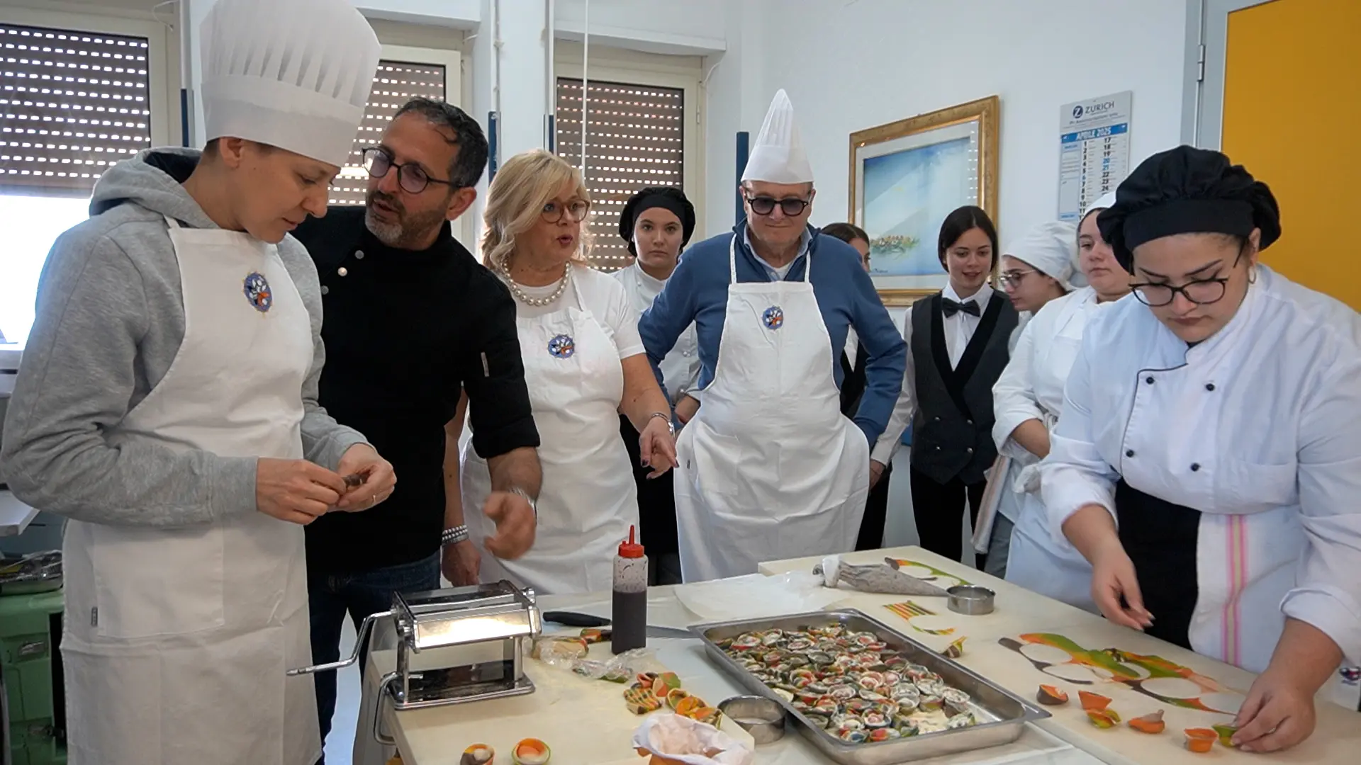 <p>Un momento dell&#39;evento nel reparto di Oncologia dell&#39;ospedale di Paola</p>\\n