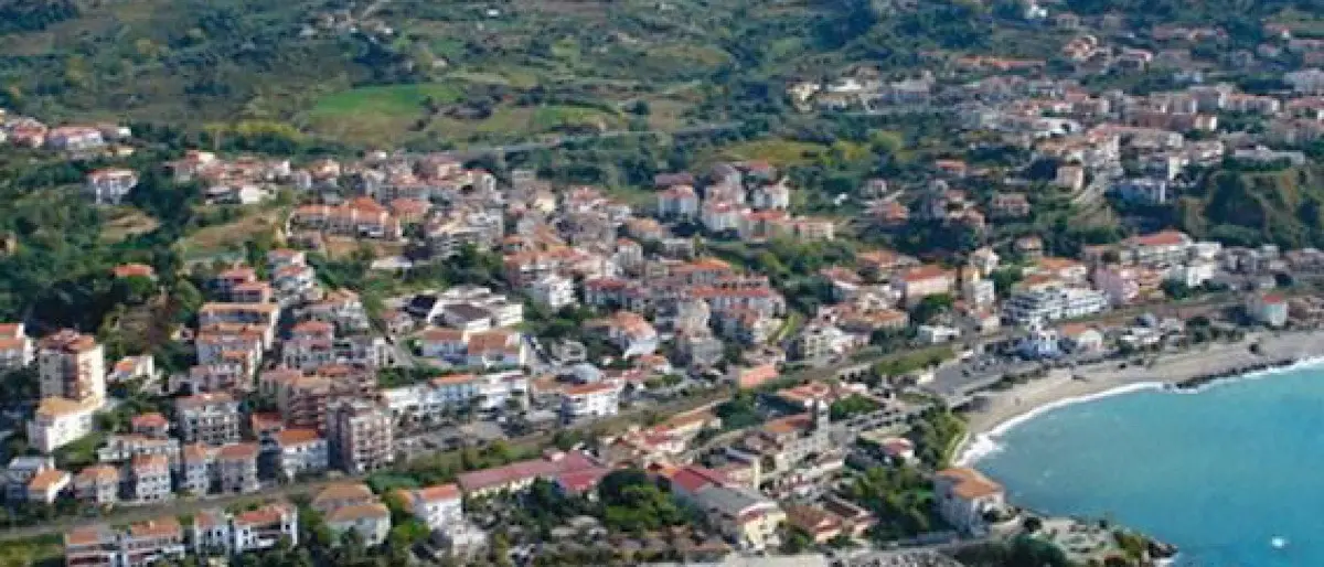 Cittadinanza a brasiliani e argentini, la Finanza acquisisce documenti in Comune a\u00A0Belvedere: 4\u00A0indagati