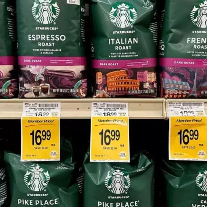 Stati Uniti, da oggi in vigore i dazi del 10% sull’import\n