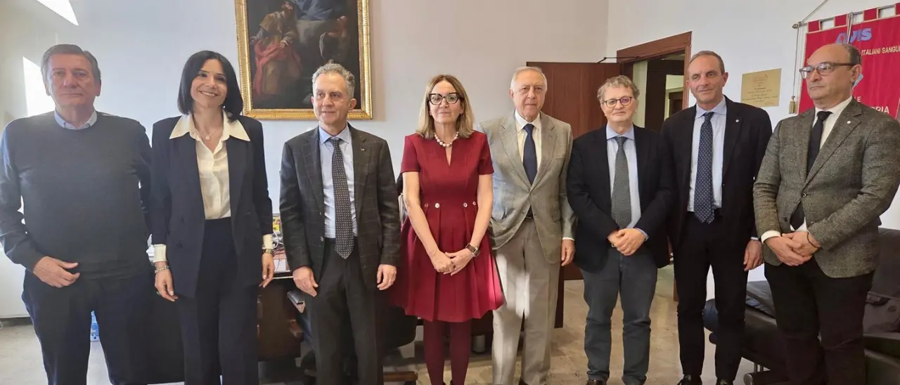 Anche Reggio Calabria vuole la Facoltà di Medicina, tavolo tecnico al Gom: «Per la partenza puntiamo\u00A0al 2026»\n