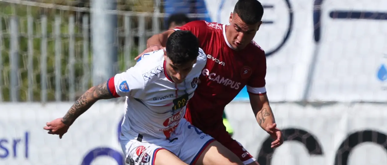 Reggina, che cuore a Pompei: Capomaggio e Grillo stendono i rossoblù\n