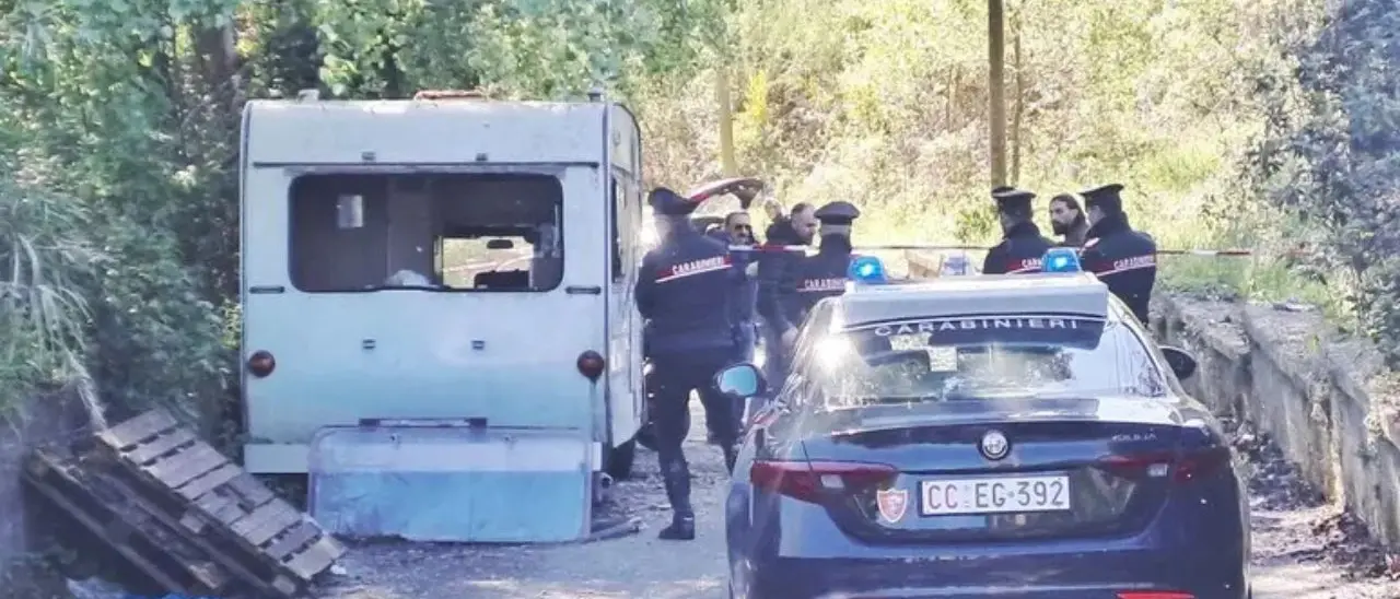 Uccide il nuovo compagno della ex e poi si toglie la vita. La vittima lo aveva già denunciato