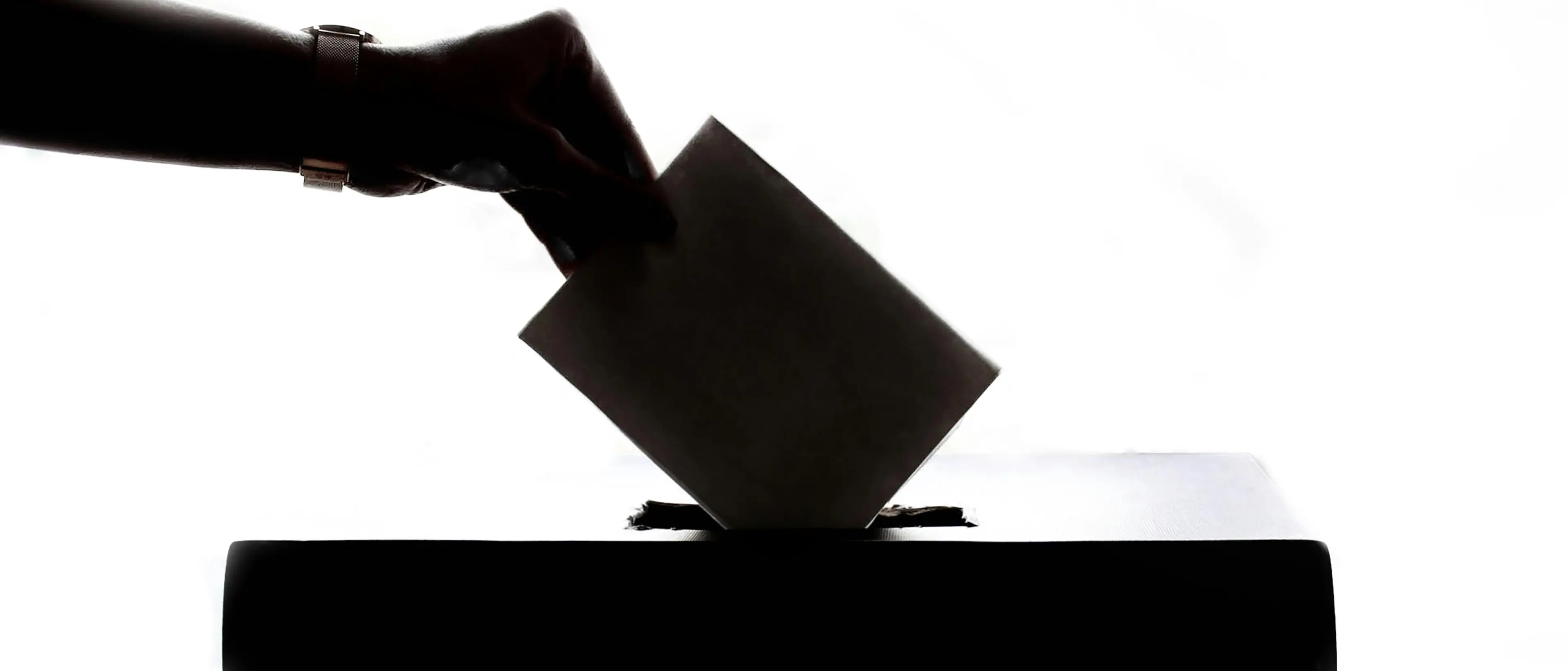 Referendum su lavoro e cittadinanza, Avs:\u00A0«Necessario promuovere il dibattito su questi temi fondamentali»\n