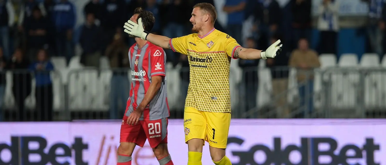 Serie B, la Cremonese corre verso i play off. Fulignati a LaC: «Il Catanzaro mi ha rilanciato, per questi colori nutro\u00A0tanto affetto»\n