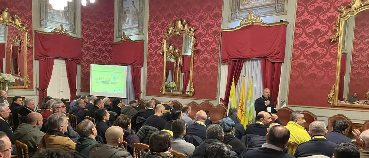Coldiretti Cosenza unisce dieci assemblee territoriali, il direttore provinciale Sirianni: «Una sola voce per l’agricoltura calabrese»\n