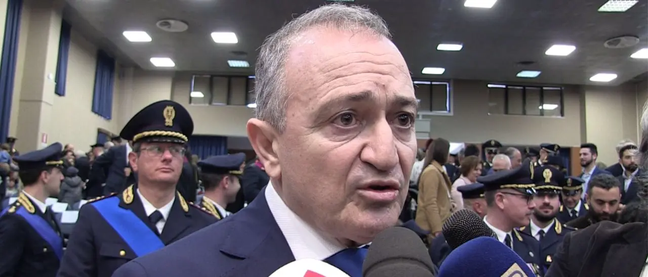 Anche a Vibo la Festa della Polizia, il questore Ruperti: «Lotta alla ‘ndrangheta sempre una priorità assoluta»