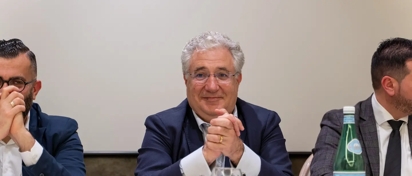 Lamezia Terme, il centrodestra schiera i big con Murone: parte la campagna elettorale\n