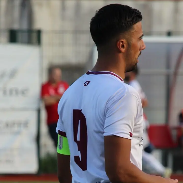 Promozione B, la Virtus Rosarno a 3 punti dall'Eccellenza. Corrao: «C'è aria di festa, ma teniamo i piedi per terra»