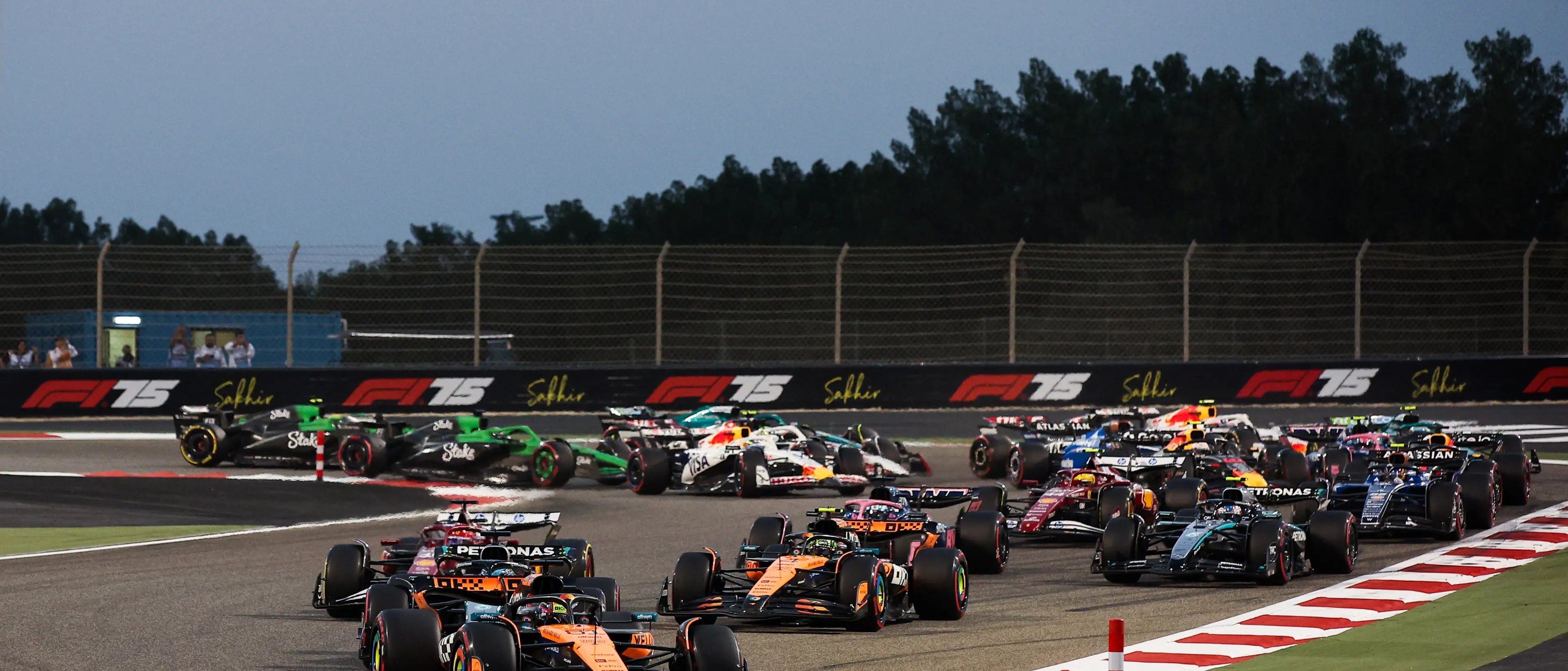 Formula Uno, in Bahrain vince Piastri su McLaren. Le Ferrari di Leclerc e Hamilton quarta e quinta